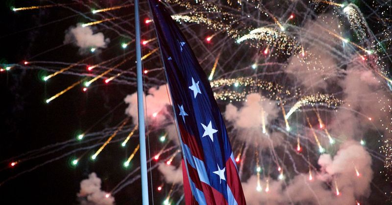 Fact Check: Did Trump's July 4 fireworks show break the Guinness World Record?