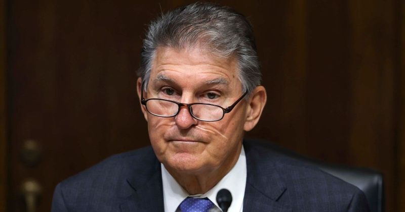Joe Manchin blames 'void of leadership' in Democratic Party for rise of socialists, urges separation