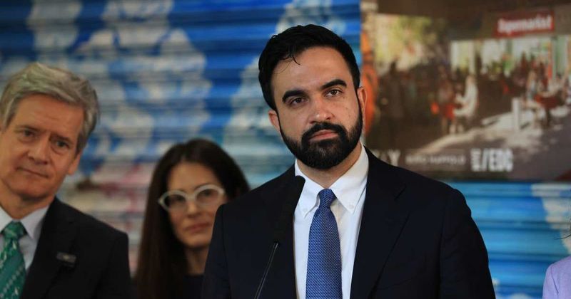 Fact Check: Did Zohran Mamdani order the removal of American flags after July 4?