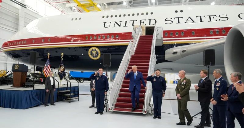 Trump leaves Turkey on old Air Force One after surprise switch sparks questions