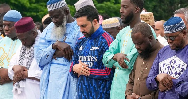 Fact Check: Did Mamdani's free summer camp begin with counsellors bowing to Allah?