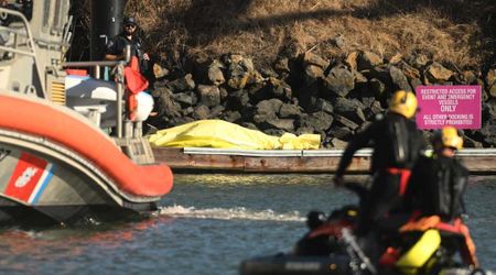 One dead, two missing after boat carrying 19 capsizes near San Francisco's Alcatraz Island