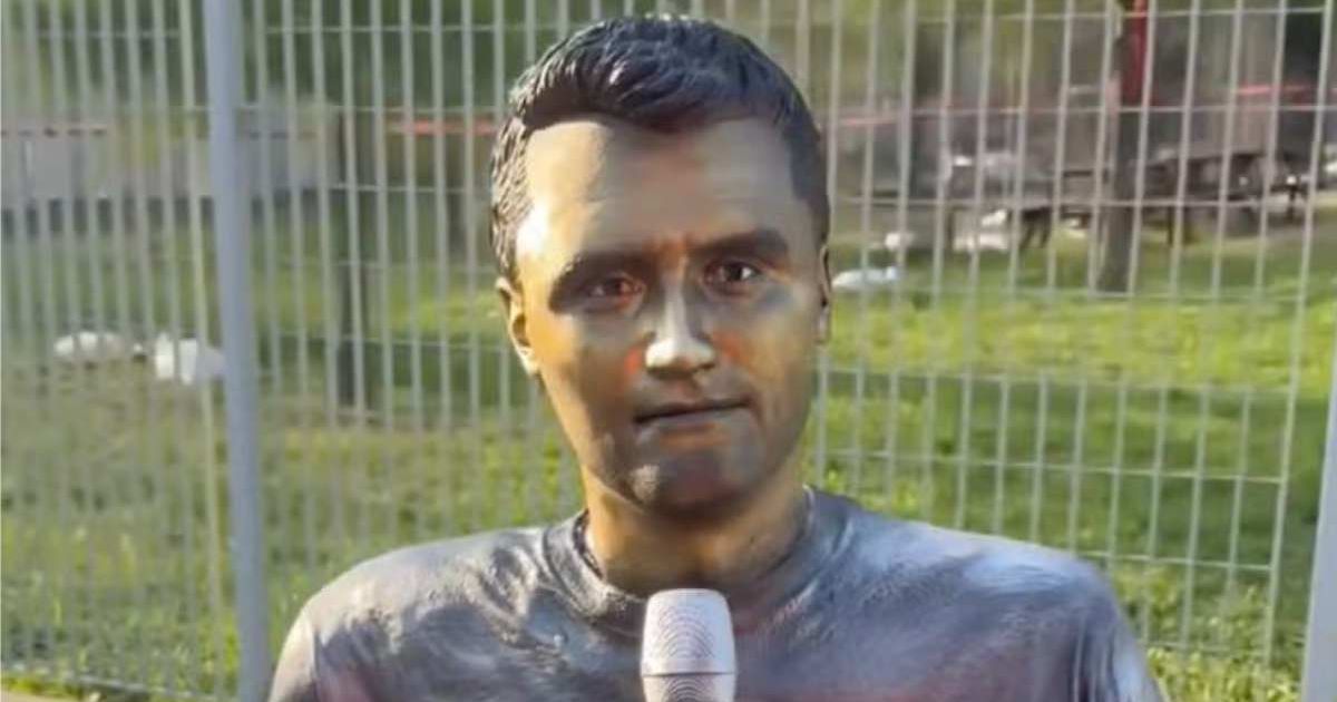Charlie Kirk's statue is reportedly set to be unveiled in NYC on September 10 (@sergiofurnariart/Instagram)