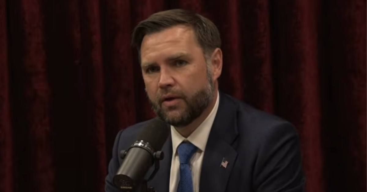 Defending the Trump administration’s approach, JD Vance argued that Washington is combining military action with diplomacy rather than pursuing an open-ended war (The Joe Rogan Experience/Youtube) 