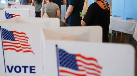Republicans narrow Democrats' lead ahead of 2026 midterms, new poll shows