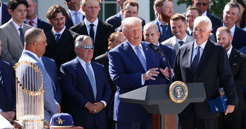 Trump draws laughs after stumbling over Dodgers’ historic MLB season statistic at White House
