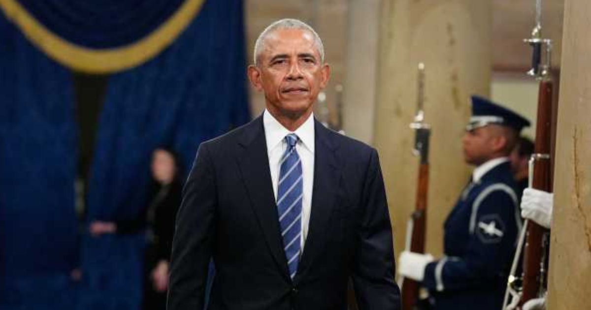 Gina Rodriguez interviewed Obama about common voting myths ahead of the 2016 election (Getty Images)