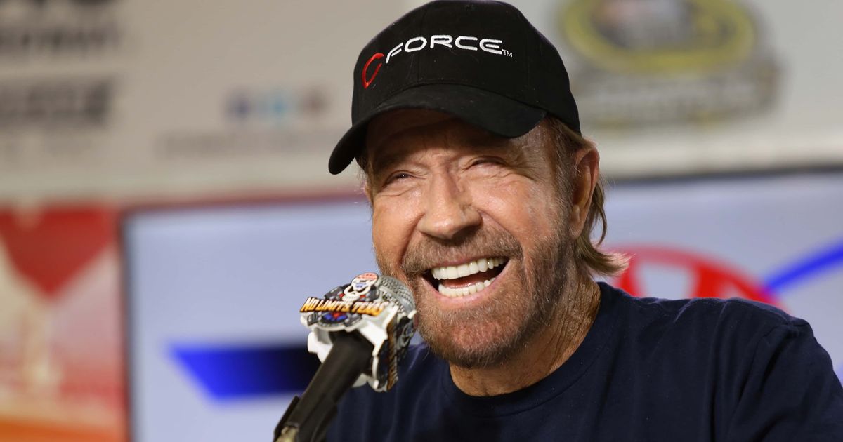 Chuck Norris was honored at a memorial service attended by thousands in Las Vegas (Getty Images)