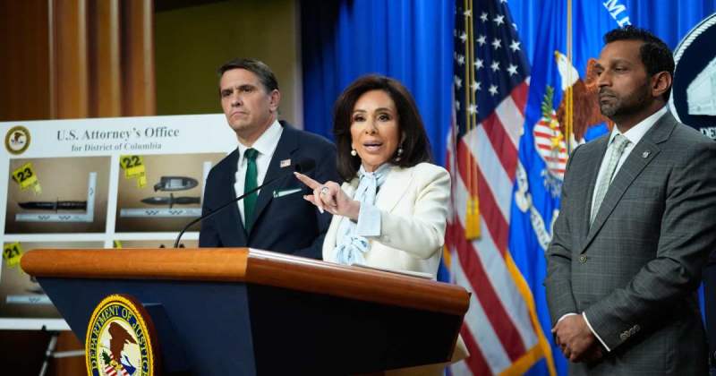 After Trump's public rebuke, Jeanine Pirro brought one box to the Oval Office to change his mind