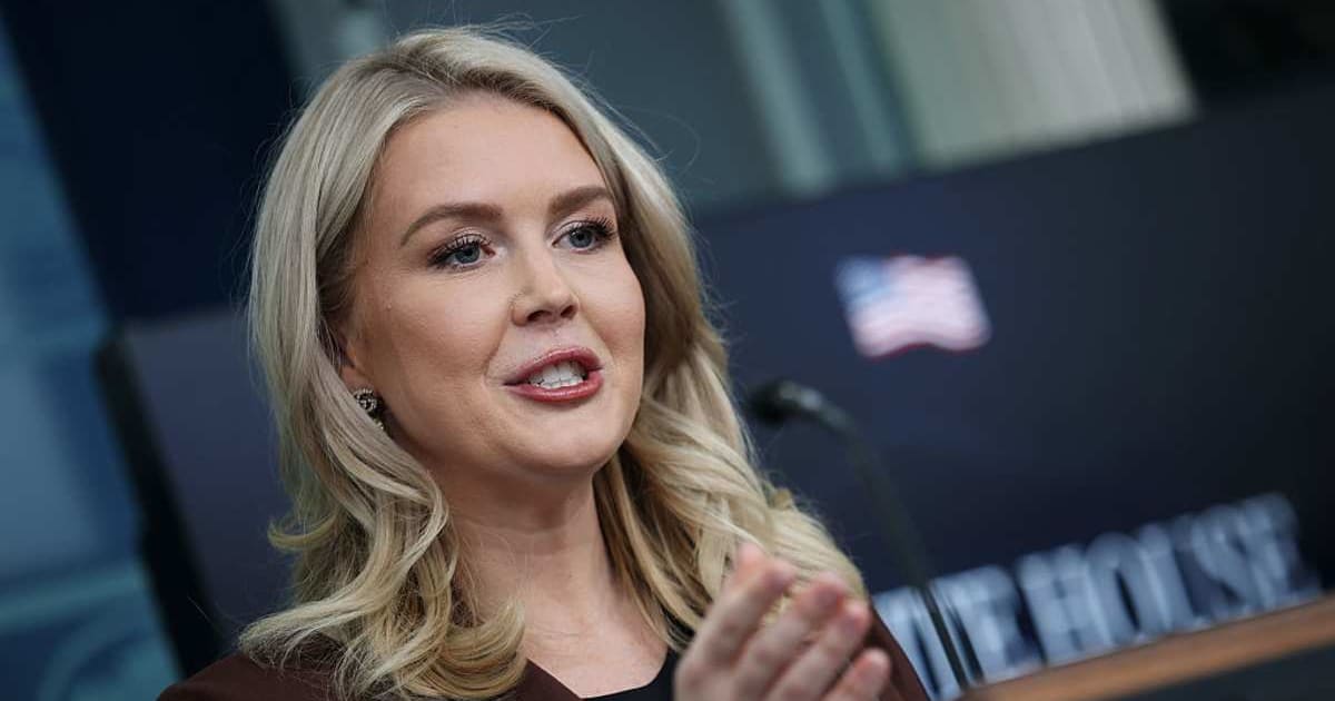 During an appearance on Sean Hannity’s Fox News show, Karoline Leavitt defended Trump’s policies while criticizing Democratic candidates and blamed the Biden administration for what she described as economic problems and rising costs (Getty Images)