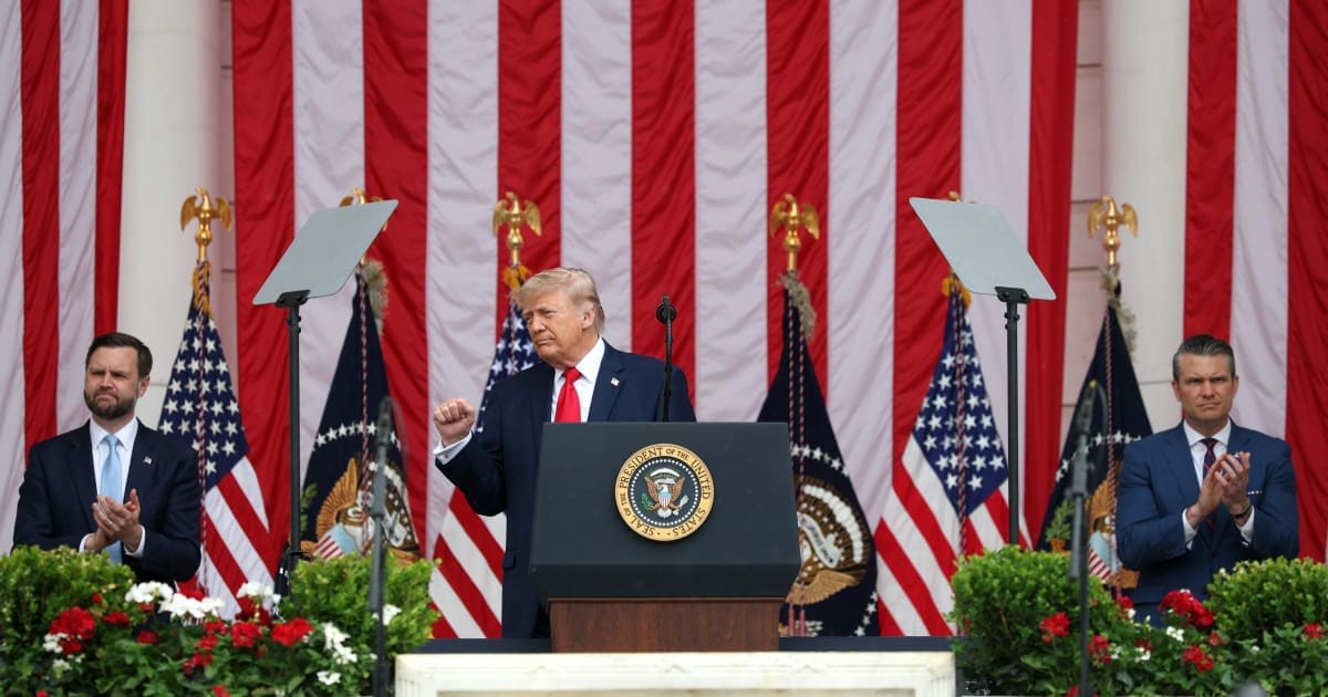 President Donald Trump said the United States can weaken Iran through sustained economic pressure rather than expanded military action (Kevin Dietsch/Getty Images)