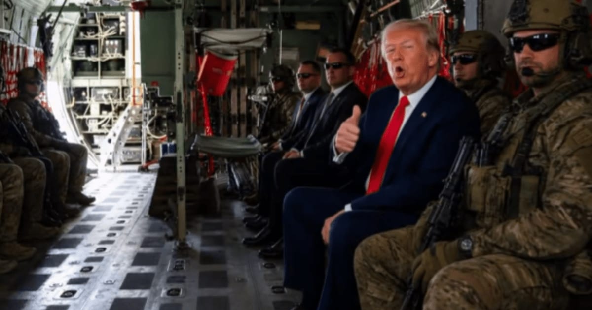  Trump was shown sitting and smiling among armed soldiers wearing camouflage and tactical gear (@lauraloomer/x)