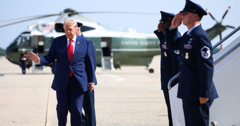 'Scares the hell out of me': Clinton nuclear football aide warns over Trump’s Air Force One swap