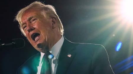 Appeals court dismisses Trump Alien Enemies Act case, leaving deportation powers unresolved