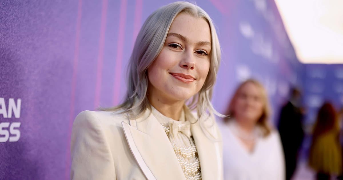Phoebe Bridgers canceled her upcoming UK shows after being diagnosed with appendicitis, days after performing two sets on her 32nd birthday (Getty Images)