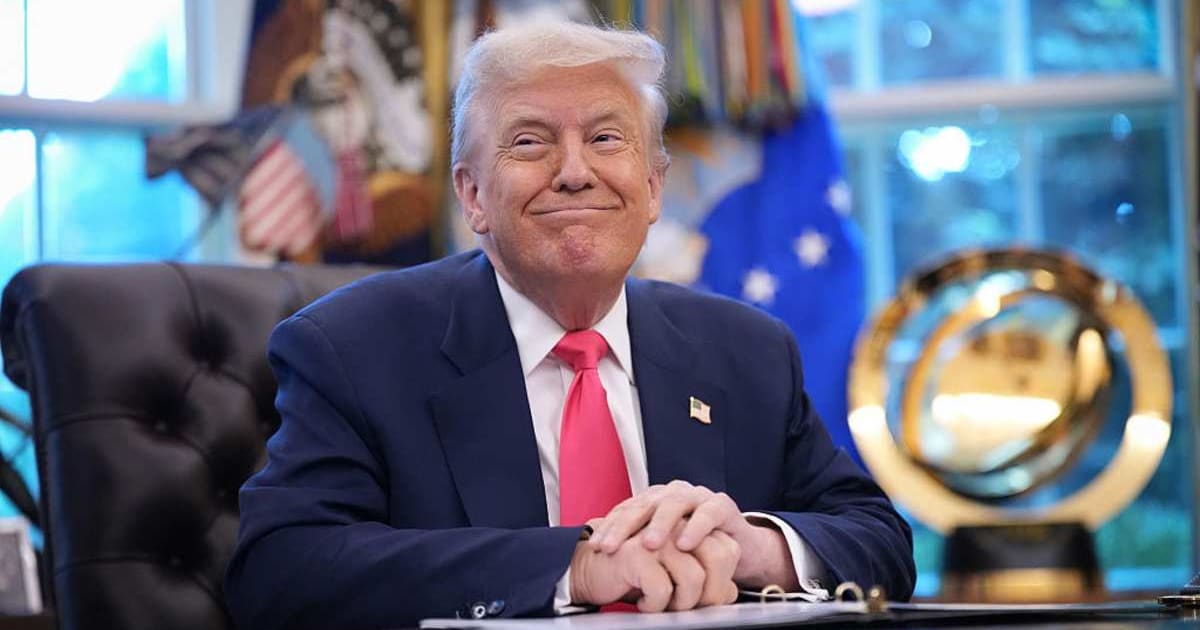 Republicans are warning that Democrats' far left will soon have the reins of the party and bring impeachment resolution. (Andrew Harnik/Getty Images)