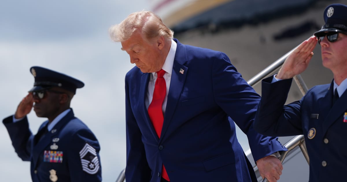  The claim gained attention after Trump announced what he called “Economic D-Day” against Iran (AP Photo/Julia Demaree Nikhinson)