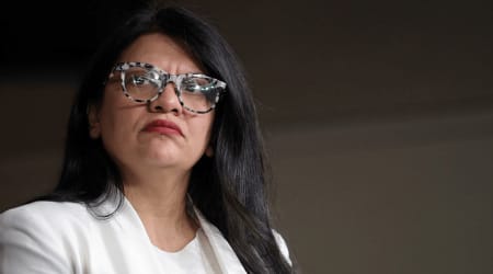 Anti-crypto Democrat votes against bills while stashing Bitcoin, Ethereum in $1.2M portfolio