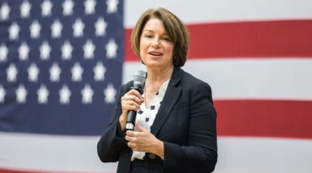 Fact Check: Is Amy Klobuchar stepping down as Senator over her alleged role in Minnesota fraud?