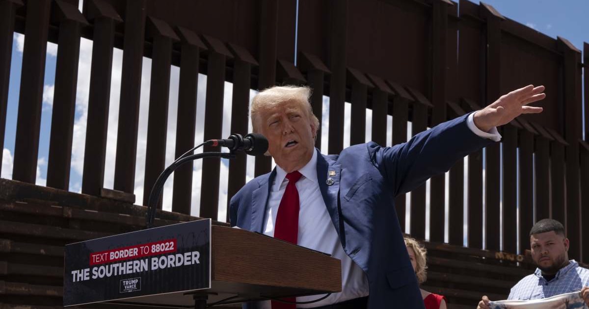 With the midterms approaching, Trump is urging supporters to look past the numbers and stay engaged. (Rebecca Noble/Getty Images)