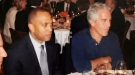 Fact Check: Does the photo show Hakeem Jeffries with Jeffery Epstein?