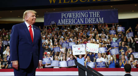 Fact Check: Did the FCC find unfavorable polls were manipulated to defame Donald Trump?