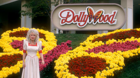 Fact Check: Is Dollywood burned down and permanently closing, with Disney taking over?