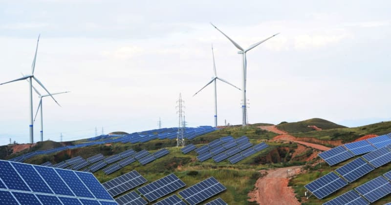 Fact Check: Did a North Dakota mayor sue Canadian wind farm for using American wind?