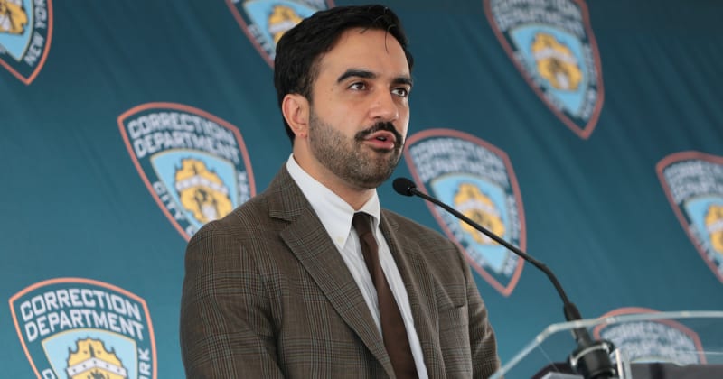Fact Check: Is Mamdani under fire after handing symbolic 9/11 pen to ex-al Qaeda defense lawyer?