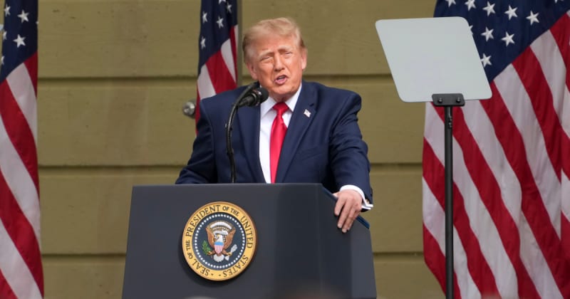 Fact Check: Did Donald Trump say that he saved people on the Titanic?