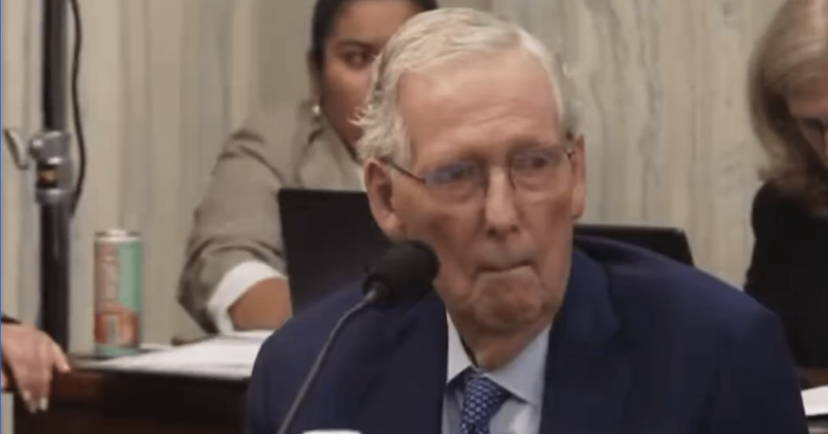 Sen Mitch McConnell appeared frail during a Senate Agriculture Committee hearing on Wednesday, September 16, where he required assistance from fellow Republican Sen John Boozman while casting a vote (@scrippsnews/X)