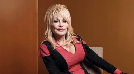 Dolly Parton posthumously accepts Lifetime Achievement Award in video recorded before her death