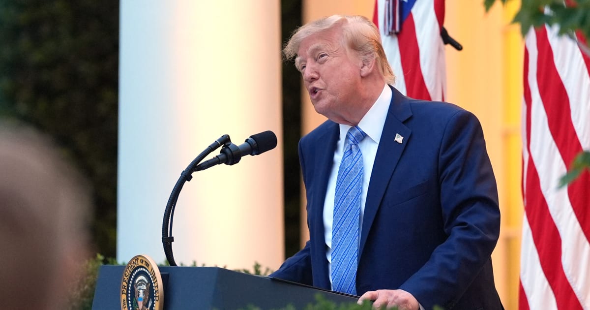 A social media post claims President Donald Trump offered $5000 to the Supreme Court to change mail-in voting blocking (AP Photo/Alex Brandon)