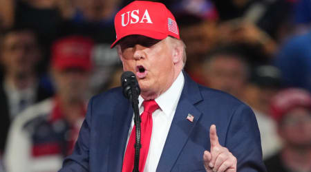 ‘I am banning’: Trump touts 95% GOP approval before targeting 3 major outlets