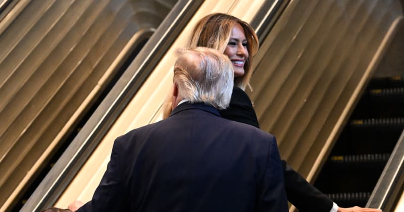 Melania’s face says it all as Trump pauses UN speech to shower first lady with praise