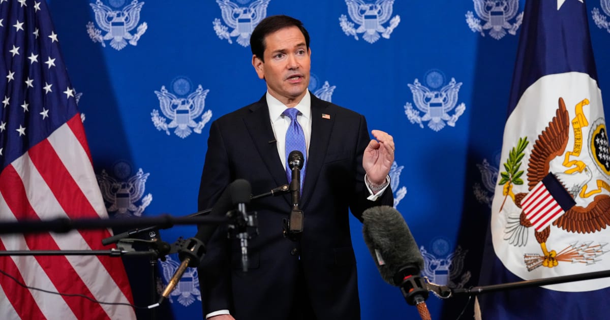 Marco Rubio announced visa restrictions targeting birth tourism operators, facilitators, foreign doctors, and others involved in fraudulent schemes (AP Photo/Yuki Iwamura)