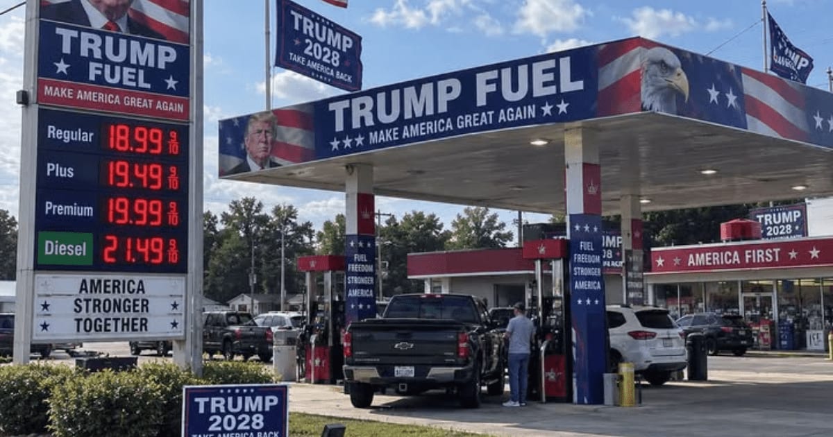 Trump Fuel station appears to sell gas for nearly $20 a gallon (@thelastshowwithstephencolbert/Facebook)