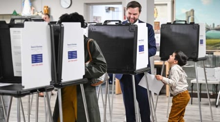 Court reinstates Ohio law requiring proof of citizenship to register to vote ahead of midterms