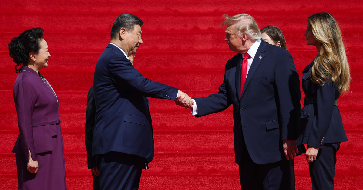 President Donald Trump shakes hands with President of China Xi Jinping as they depart the National Archives Museum with First Lady of China Peng Liyuan and First Lady Melania Trump following a tour on September 25, 2026, in Washington, DC (Getty Images)