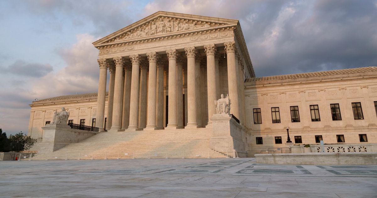 The Supreme Court blocked Missouri Republicans from using their preferred congressional map for the November midterms (Kevin Carter/Getty Images)