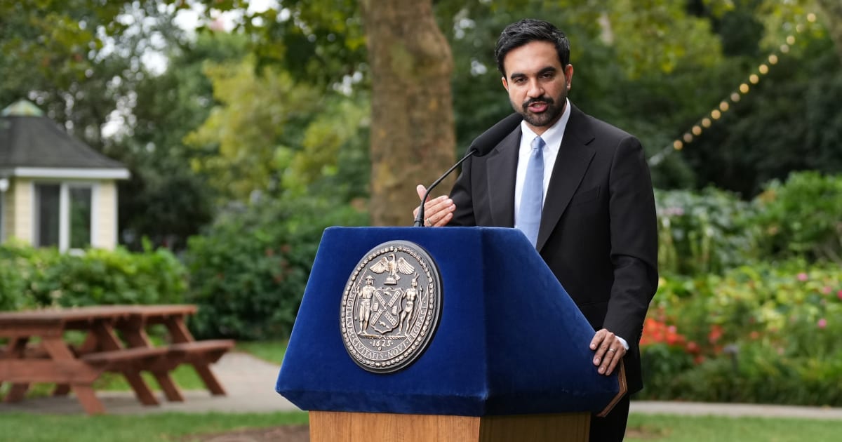 New York City Mayor Zohran Mamdani speaks to media after he meets with President Donald Trump, Monday, September 21, 2026 (AP Photo/Adam Gray)