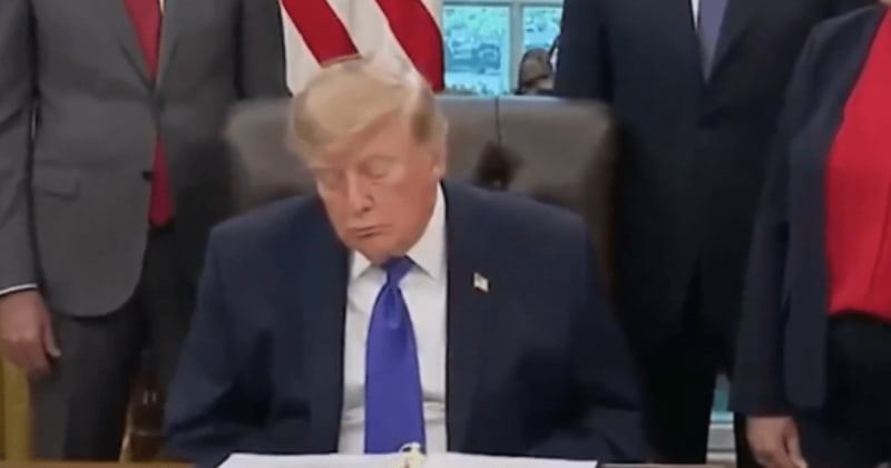 Fact Check: Did Trump fall asleep during Iowa steel plant announcement?