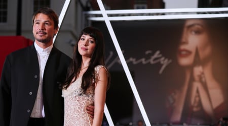 Dakota Johnson reveals she fainted into co-star Josh Hartnett's arms on 'Verity' set