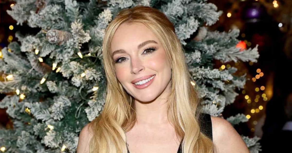 Lindsay Lohan recreates iconic ‘Mean Girls’ October 3 moment in viral video