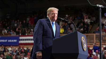 Trump wants media outlets 'arrested' over reports of empty seats at Ohio rally
