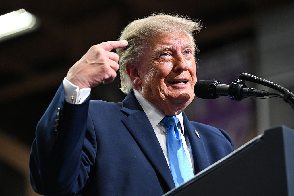President Donald Trump speaks on stage at the Butler-Vandalia Student Activity Center during a campaign rally on October 03, 2026 in Vandalia, Ohio (Roberto Schmidt/Getty Images)tty Images)