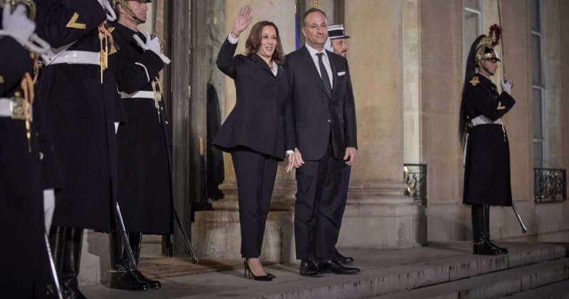 Even Kamala Harris' biggest cheerleader doesn't want her to run for president again