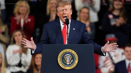 Trump tells supporters at Tennessee rally ‘I could say the stupidest things’ and ‘you’d clap’
