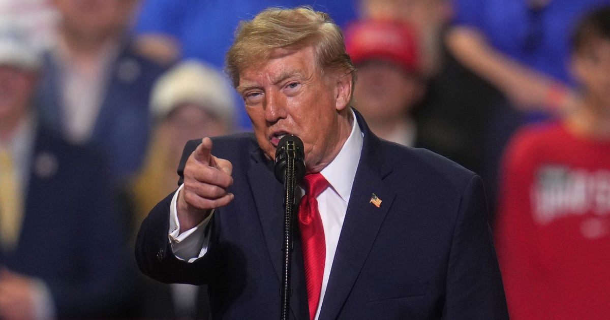 A social media post claims President Donald Trump threatened Republicans not to vote with future Democrats to remove him from office (AP Photo/Gene J. Puskar)