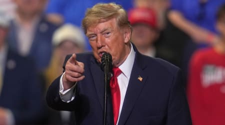 Fact Check: Did Trump threaten Republicans to not vote with future Democrats to remove him?